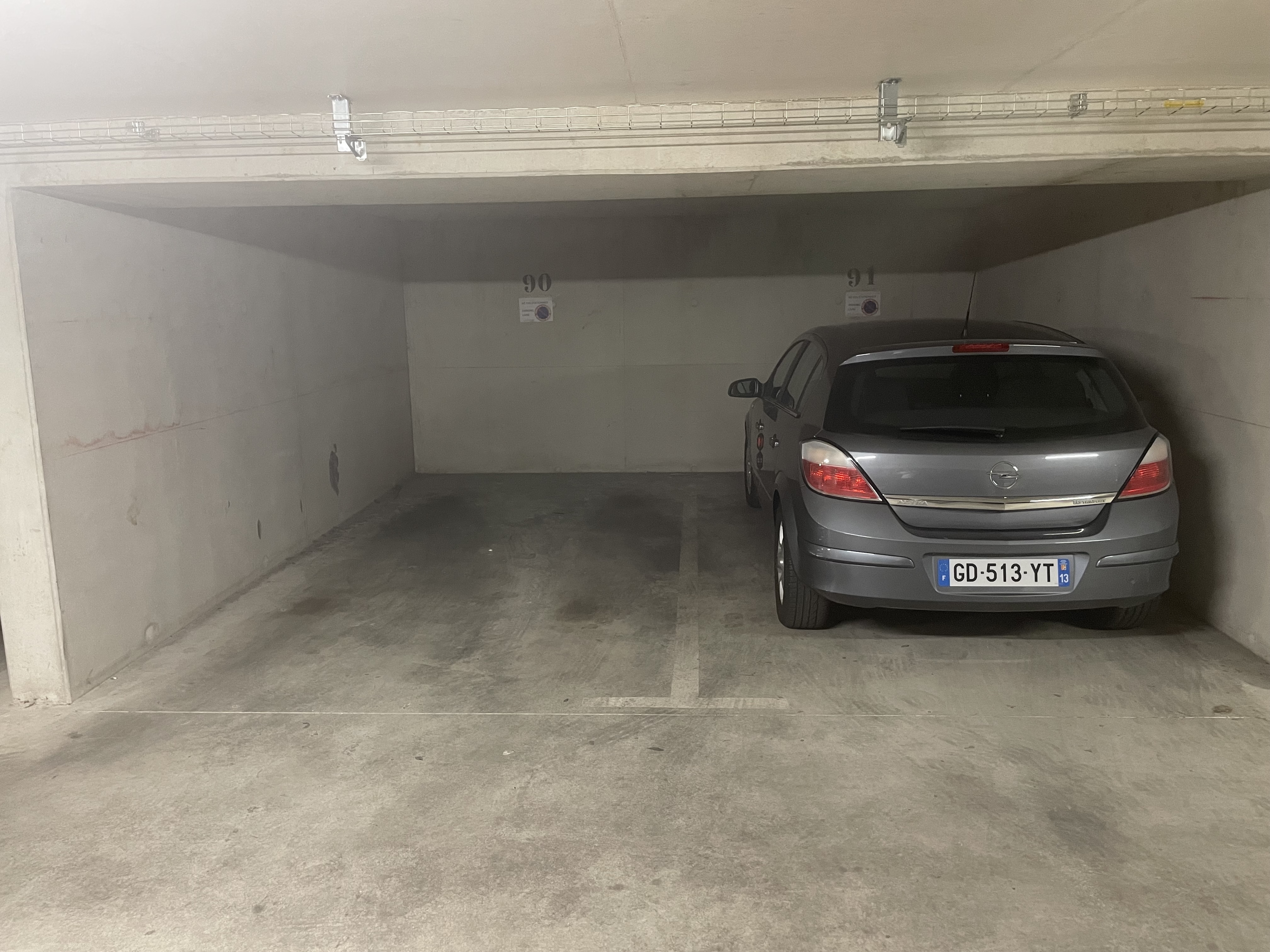 Photo 1 - Marseille 8ème, Parking en sous-sol privatif à louer